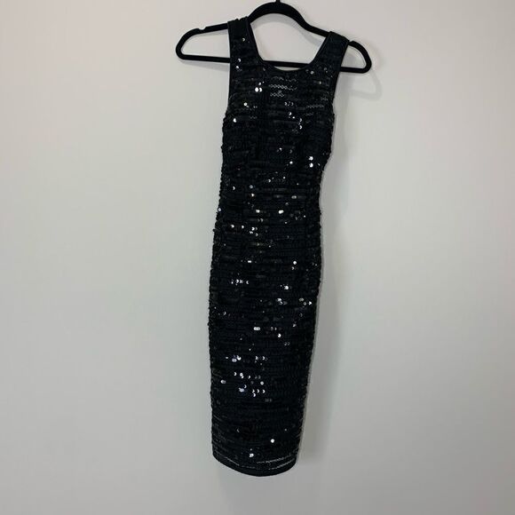Nanette Lepore size 4 black sequence dress cross (E1) - Picture 2 of 11